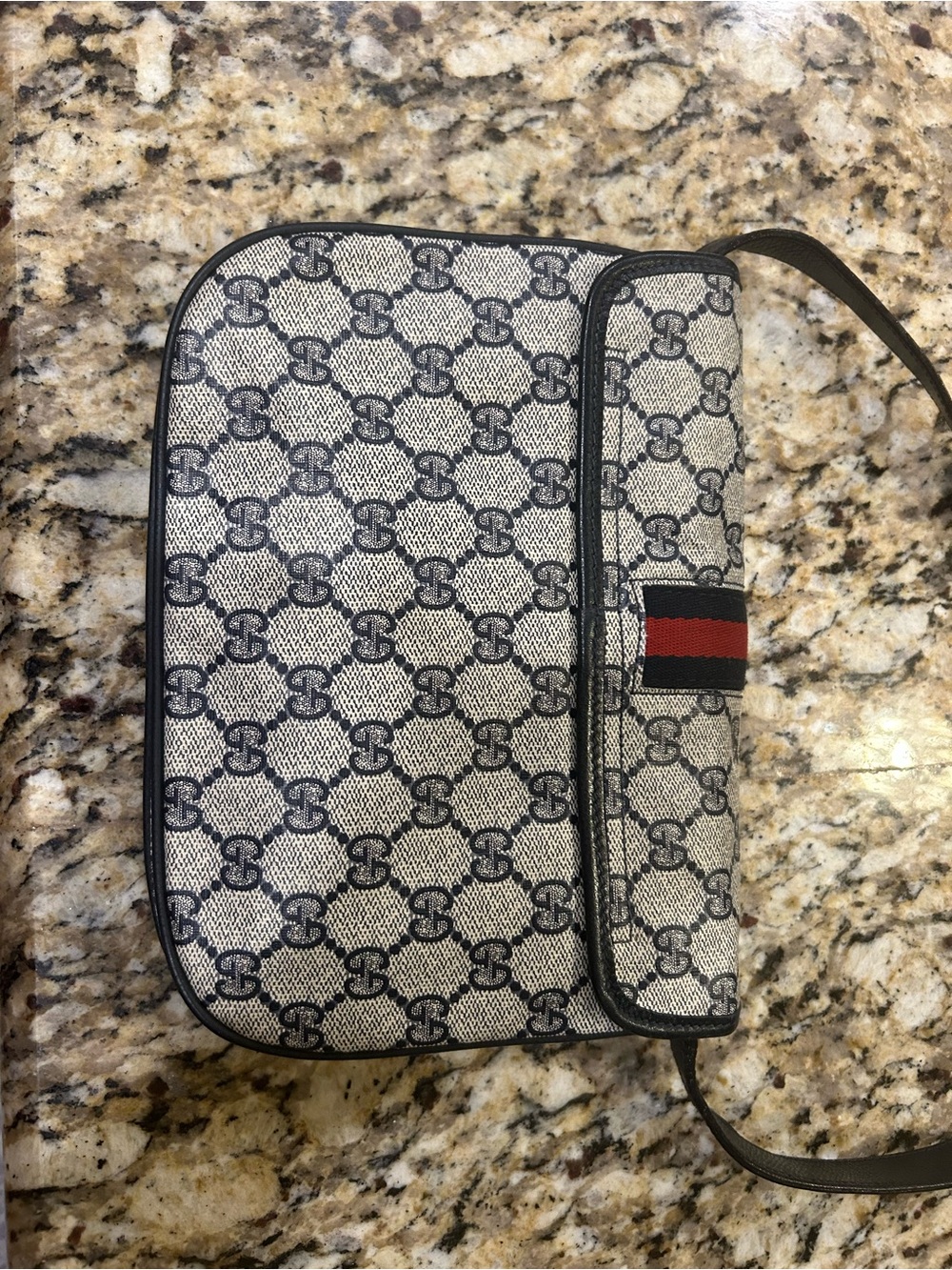 Gucci  Vintage GG Supreme Navy Sherry Crossbody Bag with coa - Picture 2 of 12
